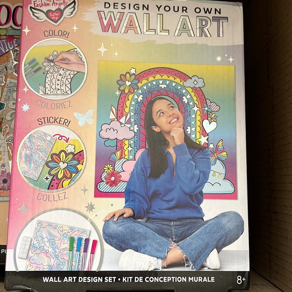 NWT Fashion Angels Design Your Own Wall Art Craft Set Rainbow 26" x 25.5"